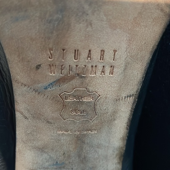 Stuart Weitzman black leather peep toe heels with elastic heel straps, size 9 - Picture 4 of 4